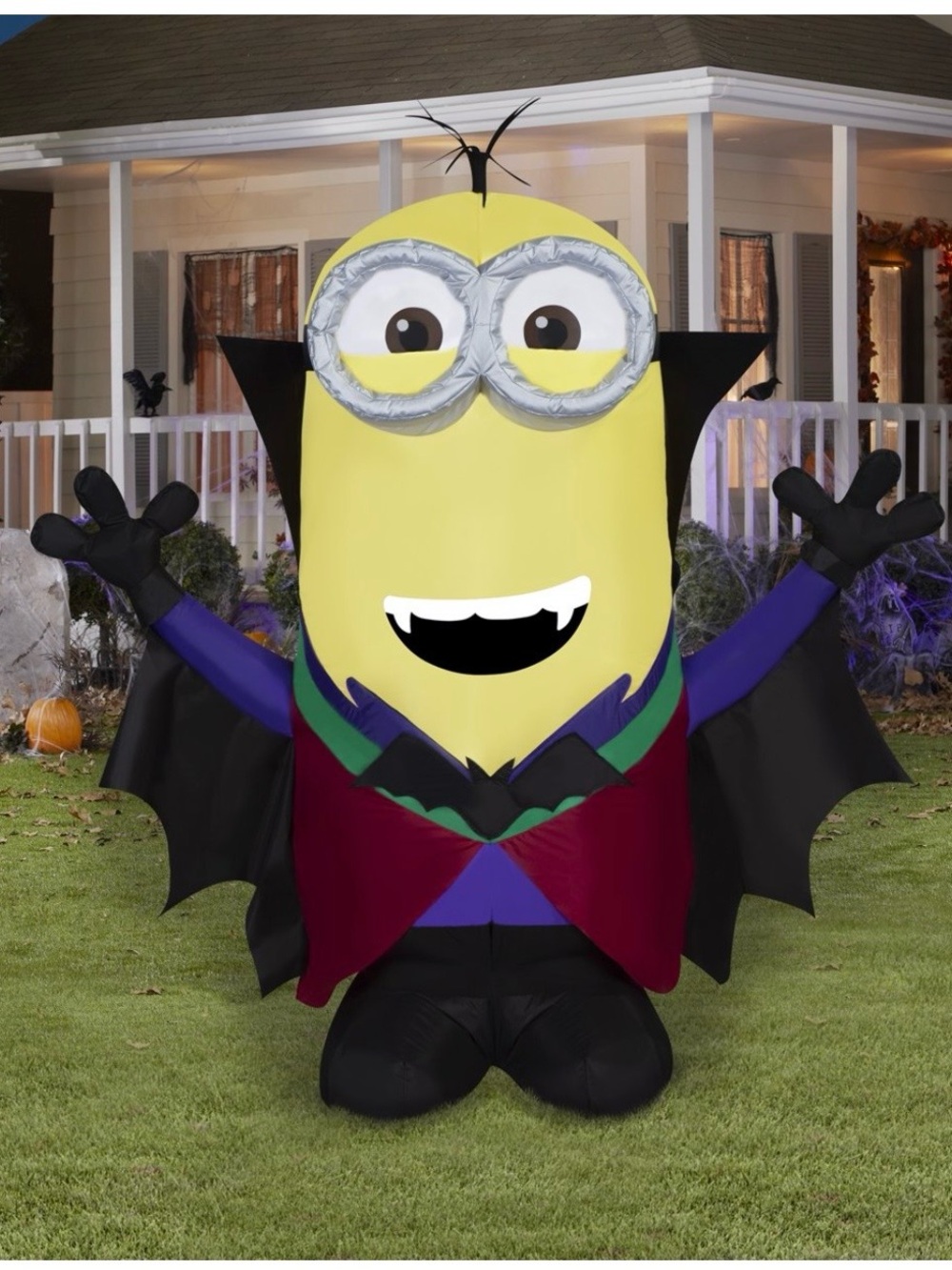 Gemmy 4.5ft Minion Kevin as Vampire Halloween Inflatable